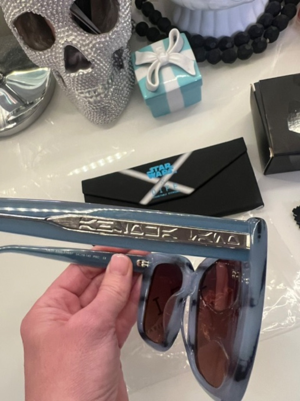 DIFF Star Wars Ahsoka Tano Sunglasses - Picture 9 of 17